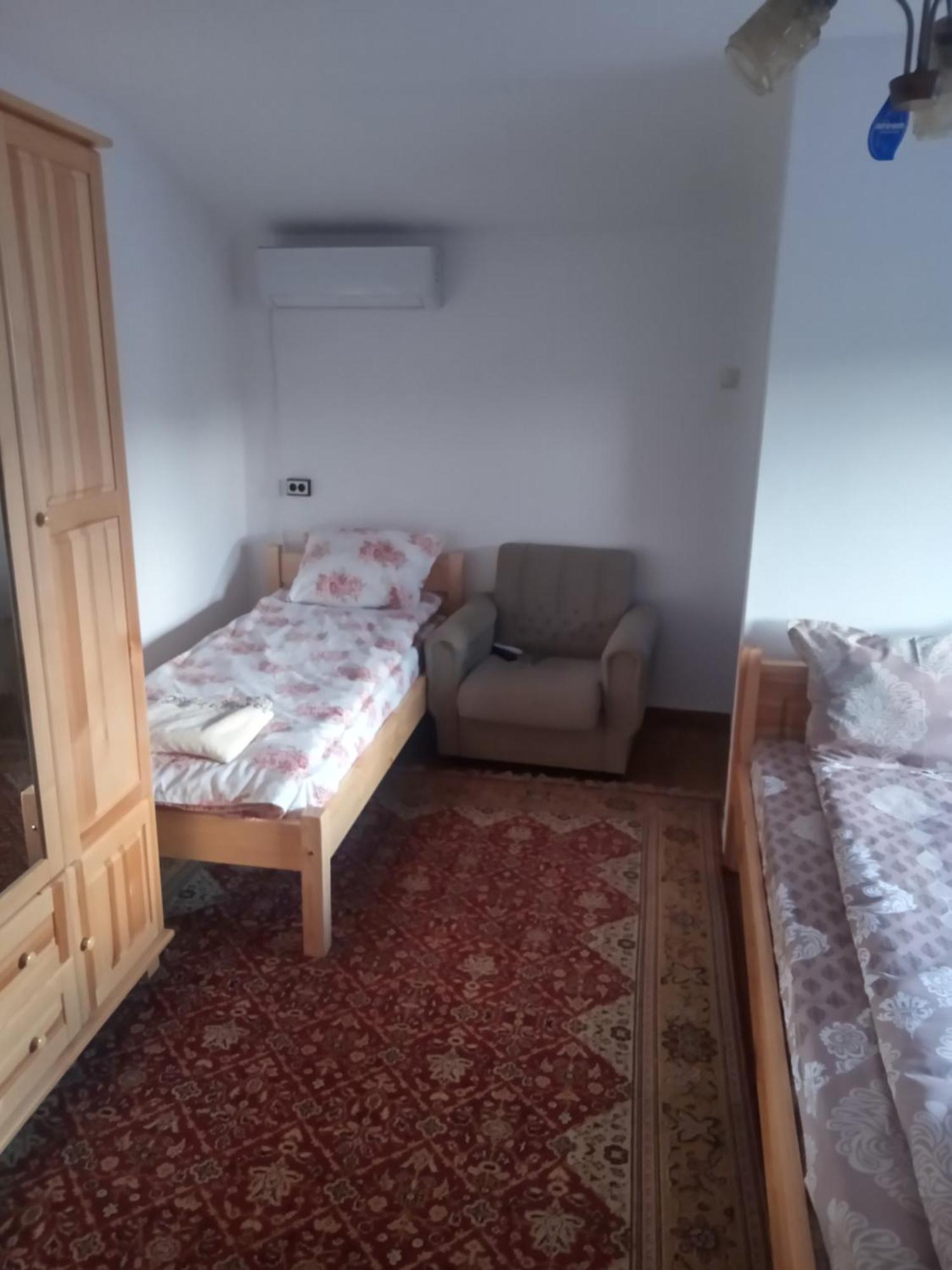 Mercury Guest House Veliko Tŭrnovo Room photo
