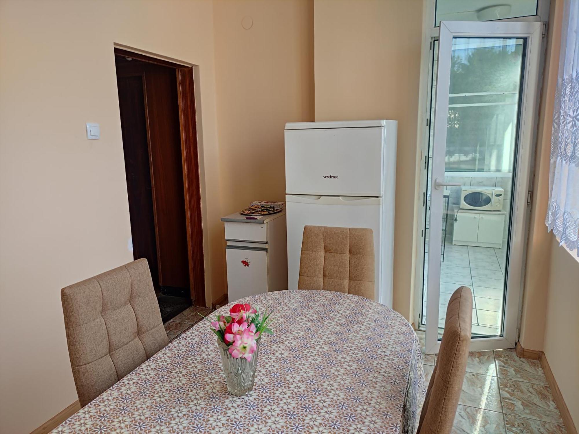 Mercury Guest House Veliko Tŭrnovo Exterior photo