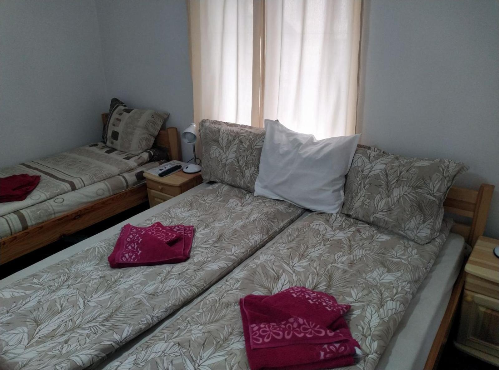 Mercury Guest House Veliko Tŭrnovo Exterior photo