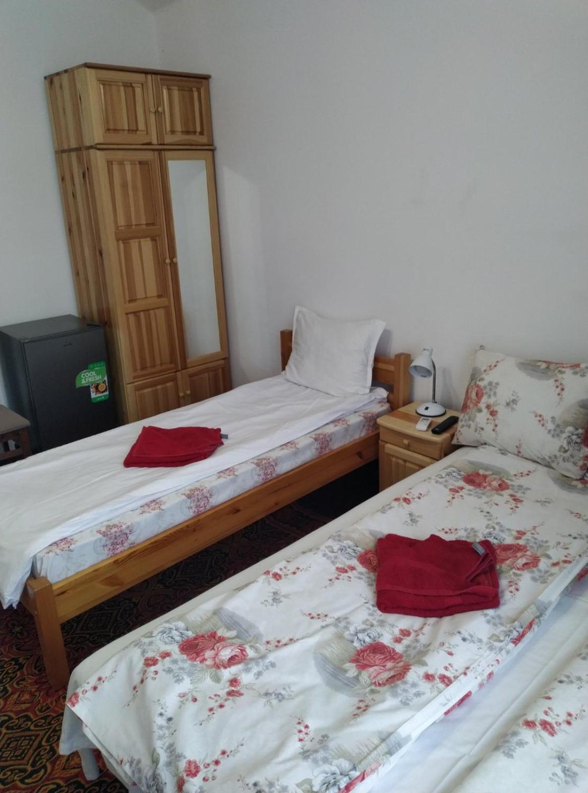 Mercury Guest House Veliko Tŭrnovo Exterior photo